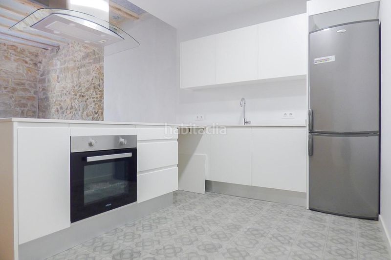 Foto c9d8801b-2f47-4a39-b691-d80dd8ea474d. Lloguer apartament amb calefacció a Centre-Barri Vell Girona