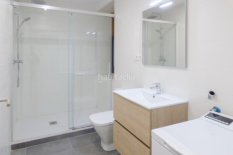 Foto e45e92bc-9fb5-42b6-877b-b9fafbf2f0e6. Lloguer apartament amb calefacció a Centre-Barri Vell Girona