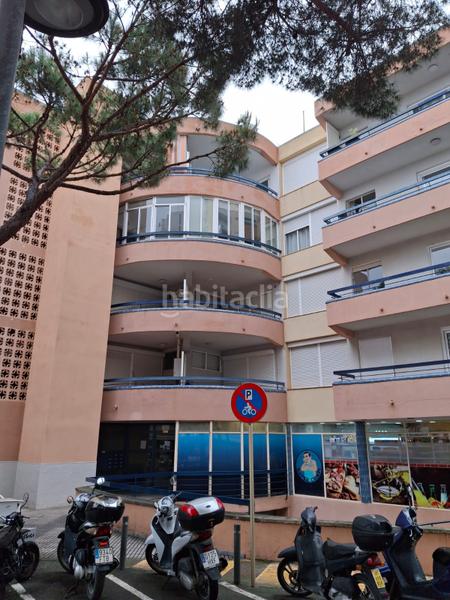 Foto cf1eb09c-6113-480c-89e5-997577eb9344. Piso  en venta de platja daro en Centre-Platja Platja d´Aro