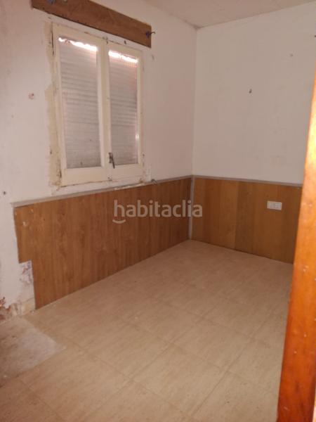 Foto 0cdd4f94-6bbe-47c0-a67b-44ffbe77a58b. Casa amb aparcament a Aiguaviva Parc Vidreres