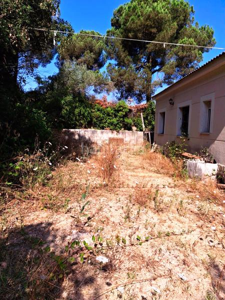 Foto 15b58456-4f55-48c9-9b29-356fa36f5bf9. Casa amb aparcament a Aiguaviva Parc Vidreres