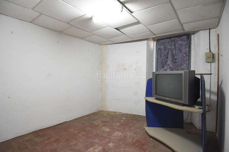 Foto 69211c37-6c84-433a-a8ef-dd7d769c5a27. Casa adosada adosada en venta para reformar en Santa Eugenia Girona