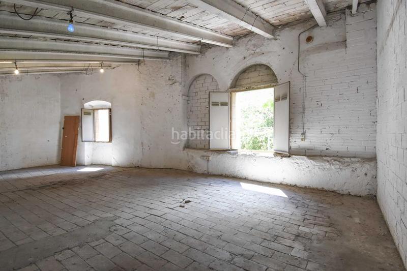 Foto c58de6e2-192a-4ad6-a2cc-267d110c531b. Casa adosada adosada en venta para reformar en Santa Eugenia Girona