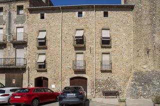 Maison jumelée  De la generalitat. Casa en venta en cervià de ter, en el centro del pueblo