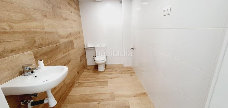 Foto 922199c0-7d71-4f56-bdd5-d245e0f1d154. Geschäftsraum in prat de Cunit Cunit