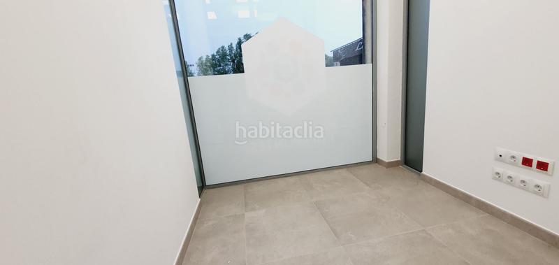 Foto dabbe474-ee7f-460f-8ff1-826b39ee9193. Geschäftsraum in prat de Cunit Cunit