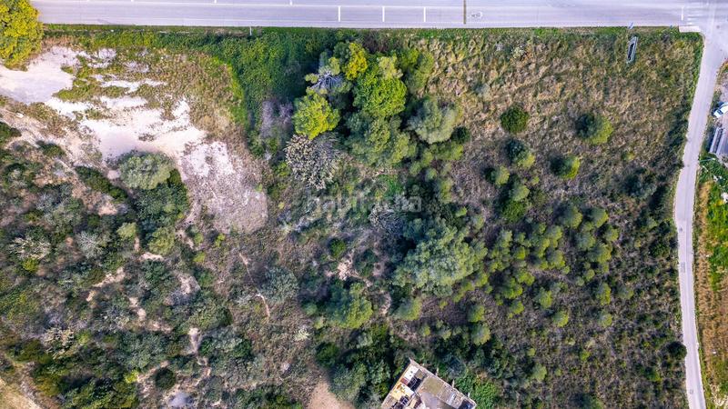 Foto aaaa0f16-f40e-40ce-9edb-544d117d6d95. Terreny residencial a mossen jaume tobella 101 a Calafell