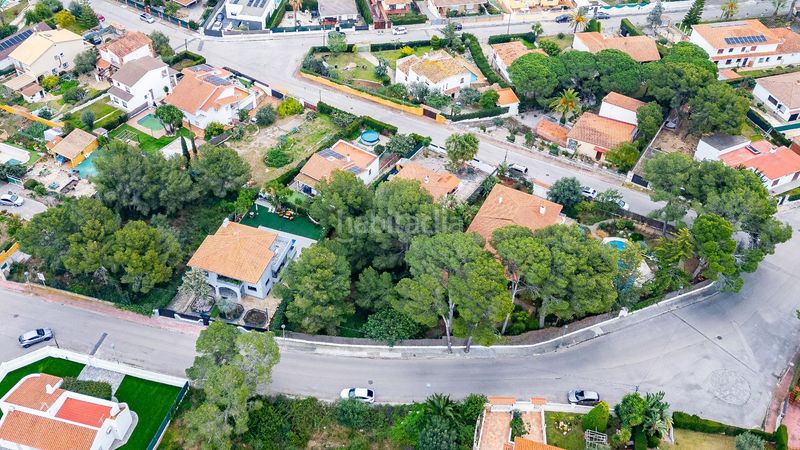 Foto 0954bee7-d28b-4732-ac8f-2416454eb9ec. Terreno residencial se vende parcela con vistas al mar! en Cunit