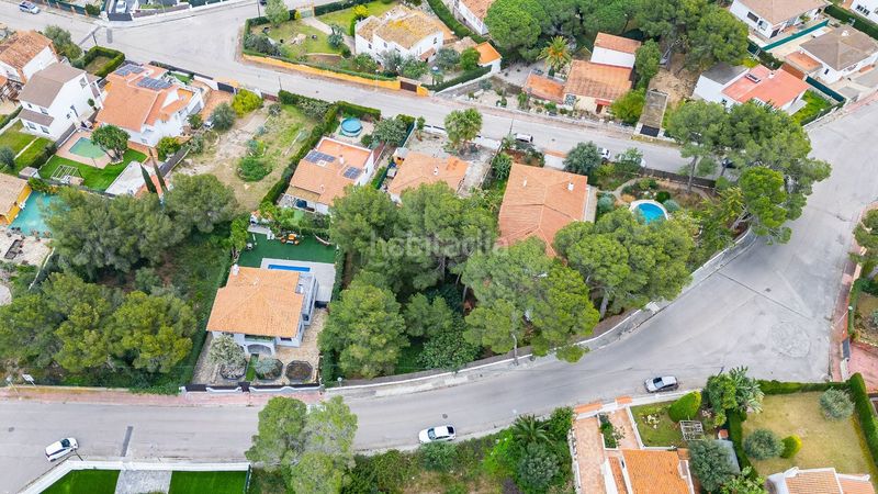 Foto 232b3c0c-b3f3-4f17-aea7-67c7e9ff0f6c. Terreno residencial se vende parcela con vistas al mar! en Cunit
