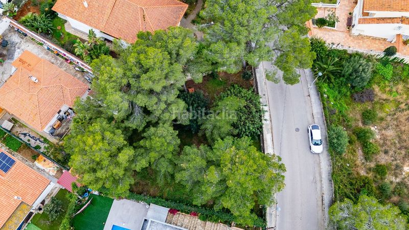 Foto 336c8b93-8f03-40d2-a967-9b63968649a0. Terreno residencial se vende parcela con vistas al mar! en Cunit