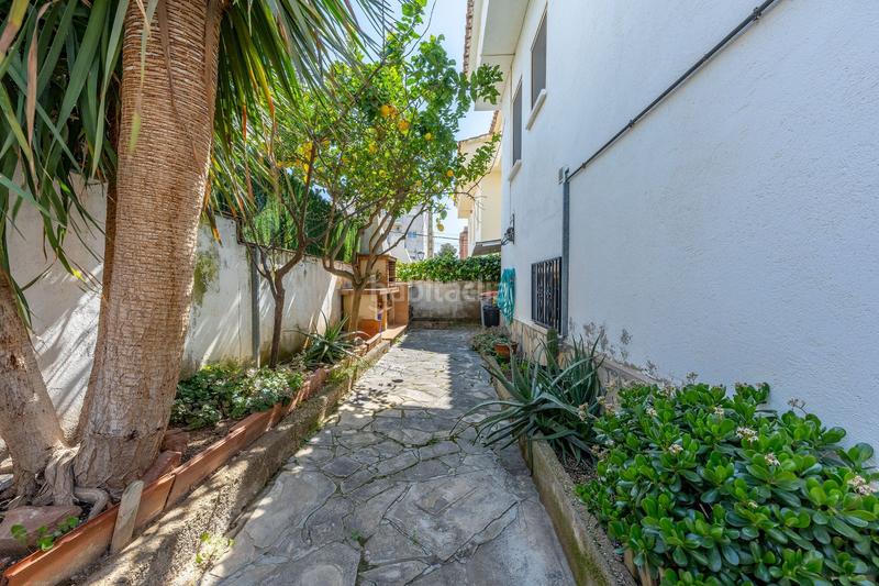 Foto d8c9136c-1247-4926-8b5a-f888a4d9ab51. Casa con riscaldamento in Cunit residencial Cunit