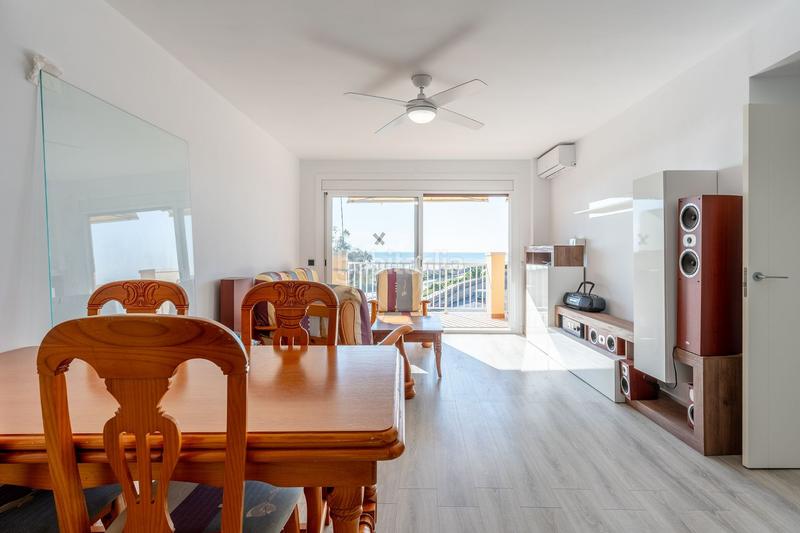 Foto ec65297f-6dbb-4f01-aa4e-0457bd866d7d. Flat with heating in Barri de Mar Vilanova i la Geltrú