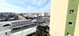 Piso en Cunit Residencial. Piso reformado de 2 dormitorios y 1 baño en avenida. jardín comu