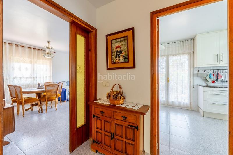 Foto 8b14a3ca-e408-4c40-94f1-ebf14212baf4. Casa vivivienda unifamiliar en residencial , con piscina y cinco dormitorios en Calafell