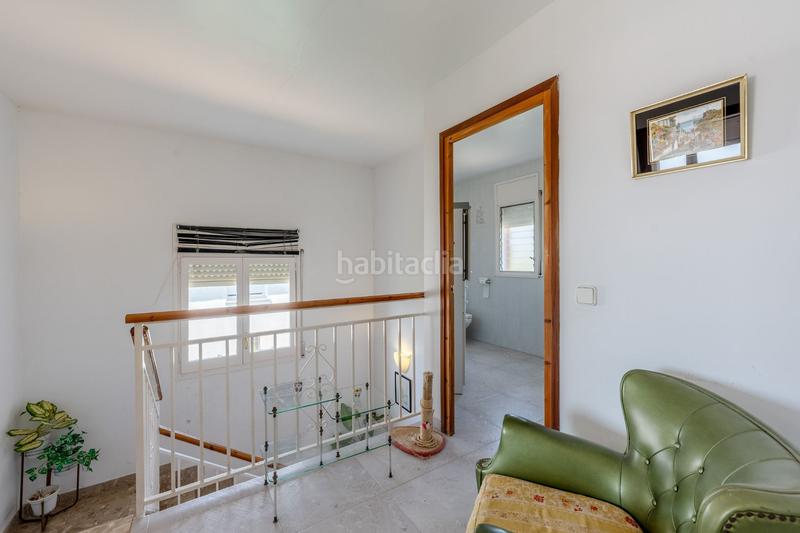 Foto e161b322-c064-4560-984d-90c29270ffd9. Casa vivivienda unifamiliar en residencial , con piscina y cinco dormitorios en Calafell