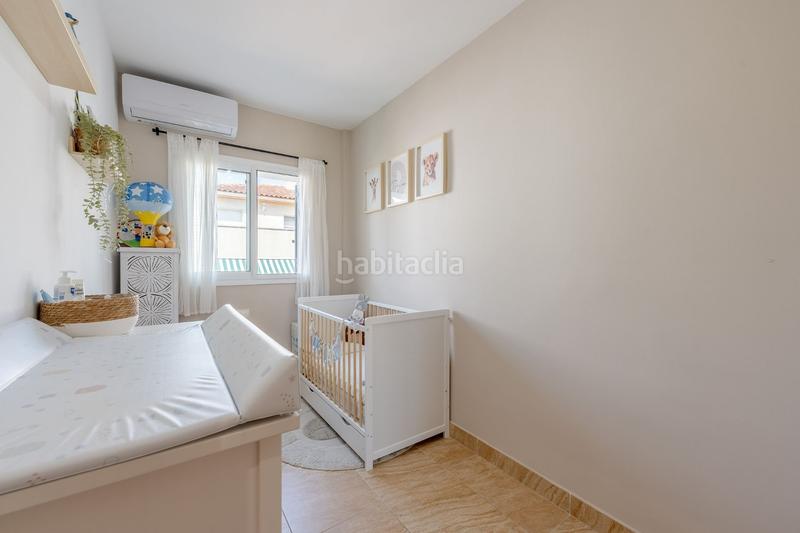 Foto 641e568d-f6d6-401d-952e-6575314d07ed. Reihenhaus mit heizung pool in Cunit residencial Cunit