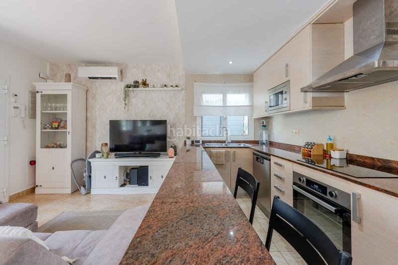 Foto d0d17819-7bfc-44b3-99d5-0e2e0d362419. Reihenhaus mit heizung pool in Cunit residencial Cunit