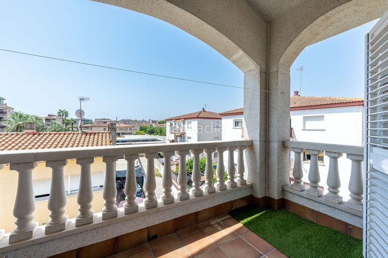 Foto f74d1c89-6a09-471d-8665-a579b4a96ce1. Casa adossada amb calefacció piscina a Cunit residencial Cunit