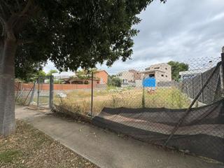 Terreny residencial a Ciutat jard Bonanova. Terreno en la bonanova