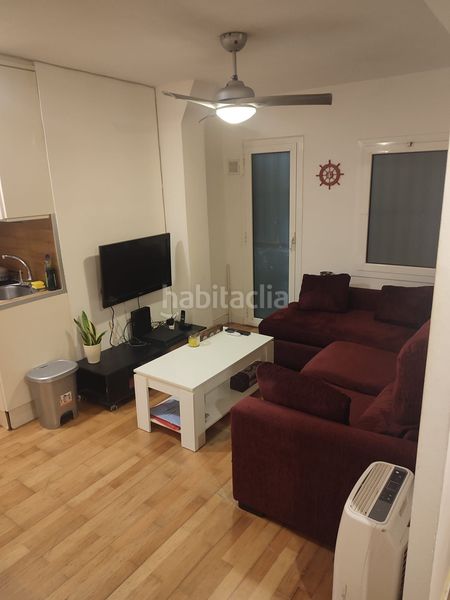 Foto e86958b3-7b07-44f3-86c2-6ffd41fc545b. Estudi a Carmel Barcelona