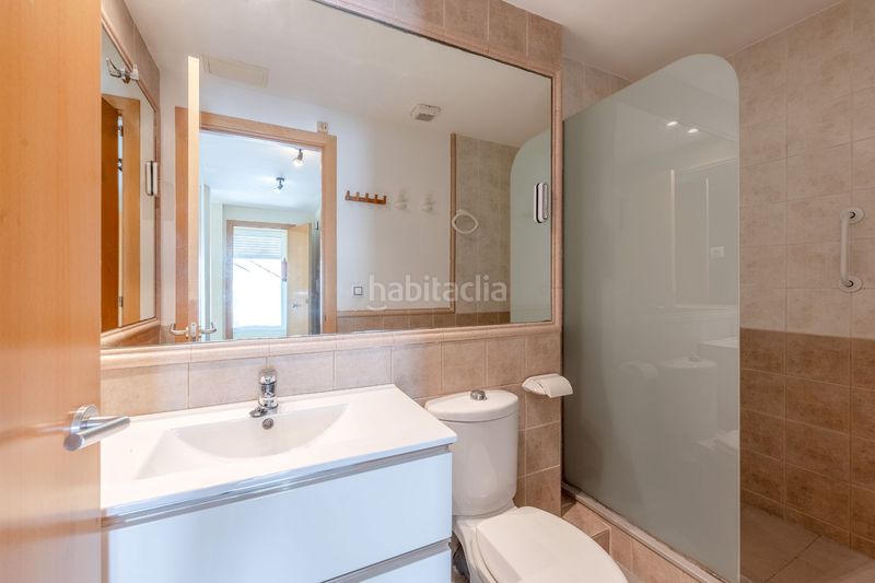 Foto d7507321-2af0-45ec-8b4b-f36644e50cd8. Pis amb calefacció piscina a Calafell residencial Calafell