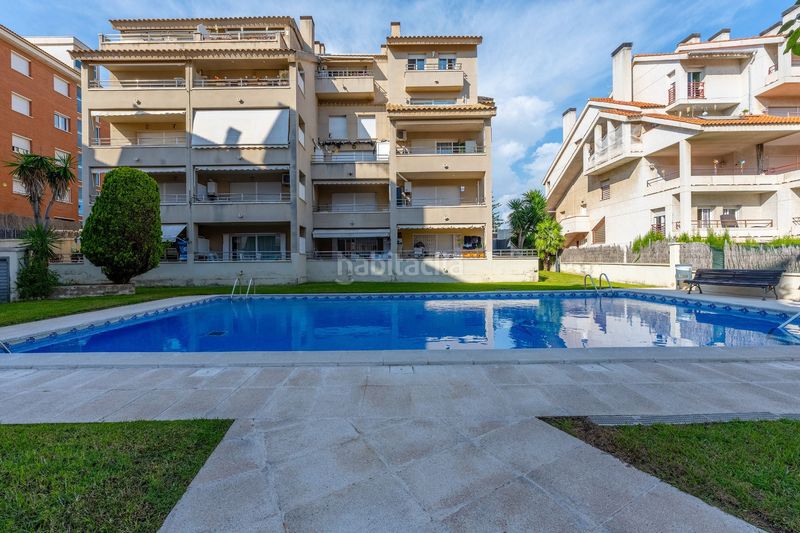 Foto d7840ba7-a215-4753-9371-45a66306d136. Pis amb calefacció piscina a Calafell residencial Calafell
