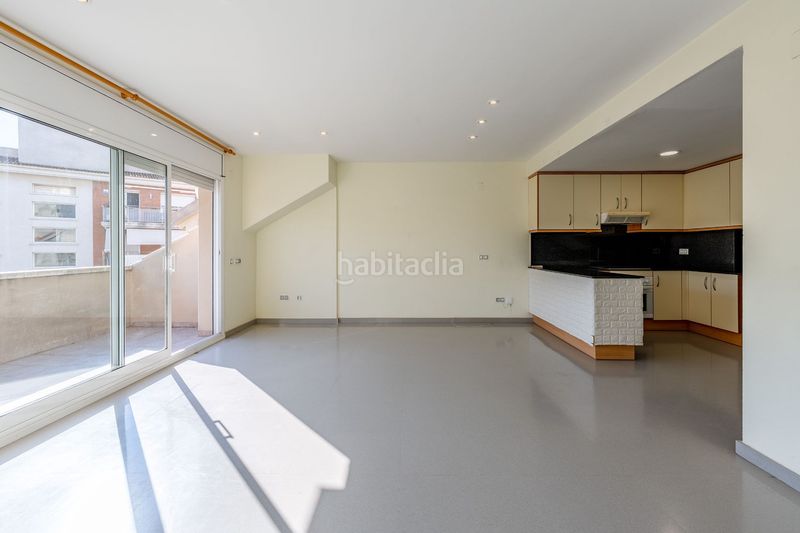 Foto fb86ef5b-4003-45b1-b9f0-23716493da88. Pis amb calefacció piscina a Calafell residencial Calafell