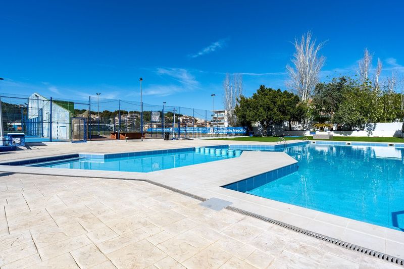 Foto f906bab5-69d3-47d8-a393-ee7d825e0676. Pis amb calefacció piscina a L´Estany Calafell