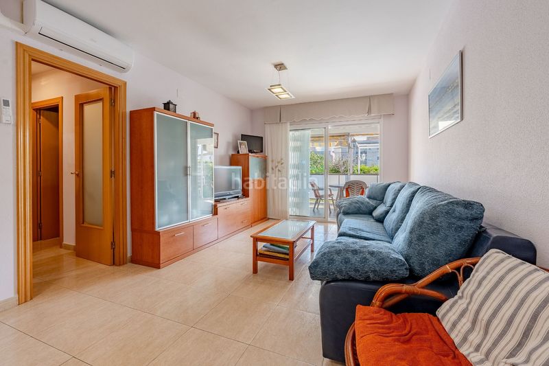 Foto 181c6c0c-85d6-45ce-8525-db74c9a45bc9. Pis amb calefacció piscina a prat de Cunit Cunit