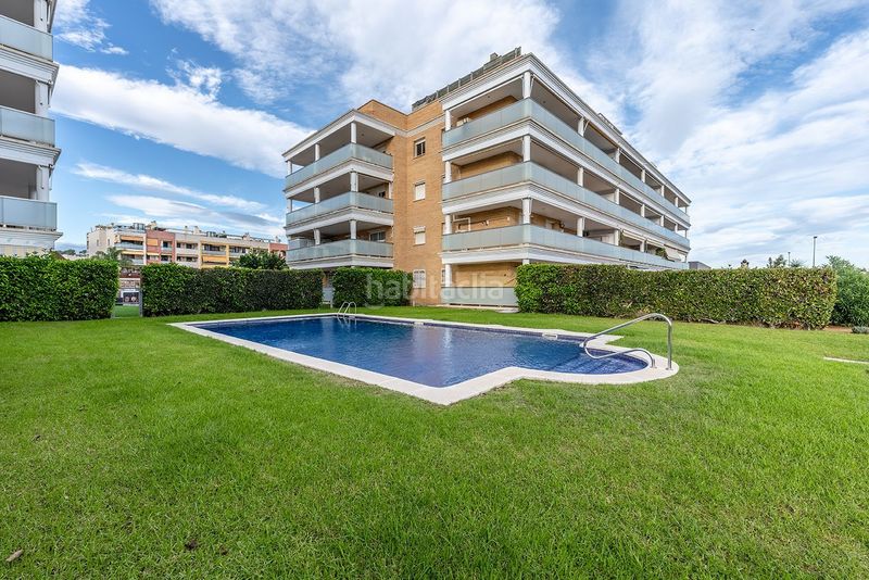 Foto 53dd322e-31d0-45f5-8bc6-4b6a3e01187e. Pis amb calefacció piscina a prat de Cunit Cunit