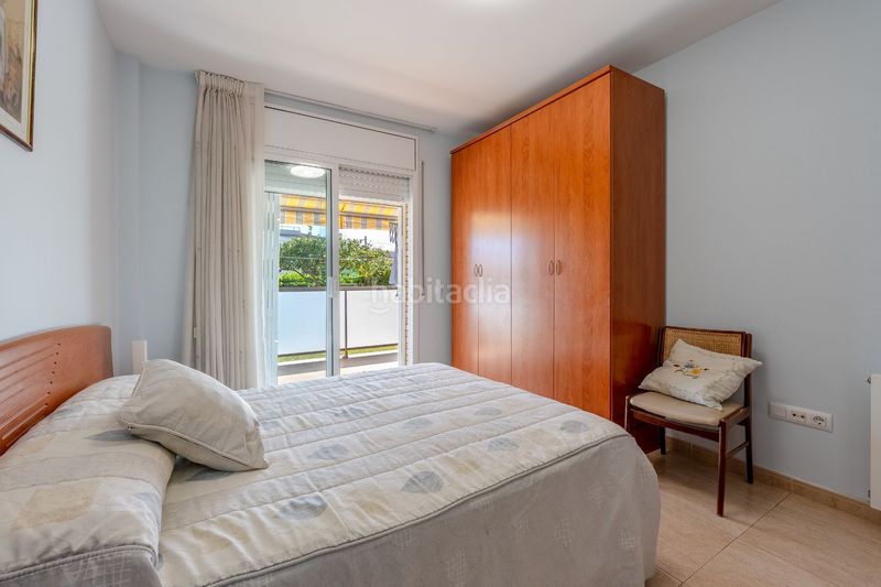 Foto e77753eb-496c-454e-a12c-5d2f080f3d8d. Pis amb calefacció piscina a prat de Cunit Cunit