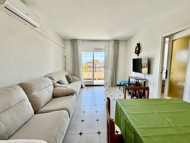 Foto 0a972230-9a70-45c3-a5ae-0d1a36d518e2. Pis a Cunit residencial Cunit