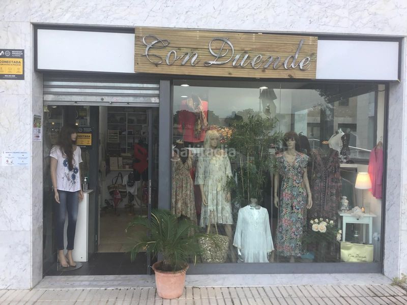 Foto 98d7b5b7-873d-41c6-b0bb-ddcd4f5d5ad3. Lloguer local comercial a prat de Cunit Cunit