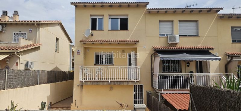 Foto e91fc772-417f-4a04-92cb-b3787d642024. Reihenhaus mit heizung in Calafell poble Calafell
