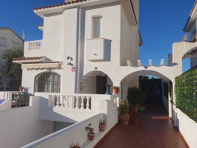 Foto ea5ba1c5-7b6e-41d6-986e-7361f076497d. Casa amb calefacció piscina a Cunit residencial Cunit