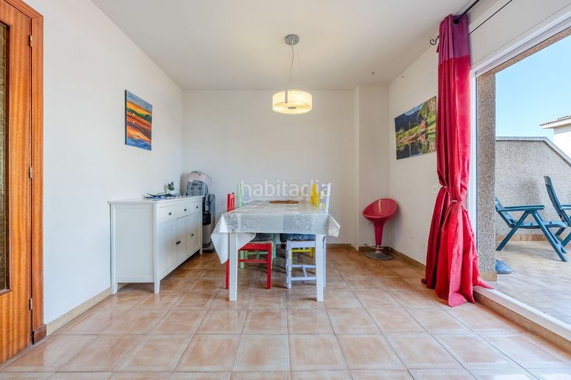 Foto 21ddd572-8665-4b40-b511-a24eb1253f3c. Pis amb piscina a Calafell residencial Calafell