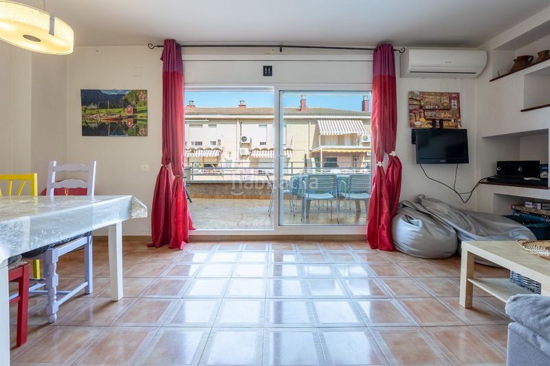 Foto 3d9f54ef-2231-4712-b01a-90971484981e. Pis amb piscina a Calafell residencial Calafell