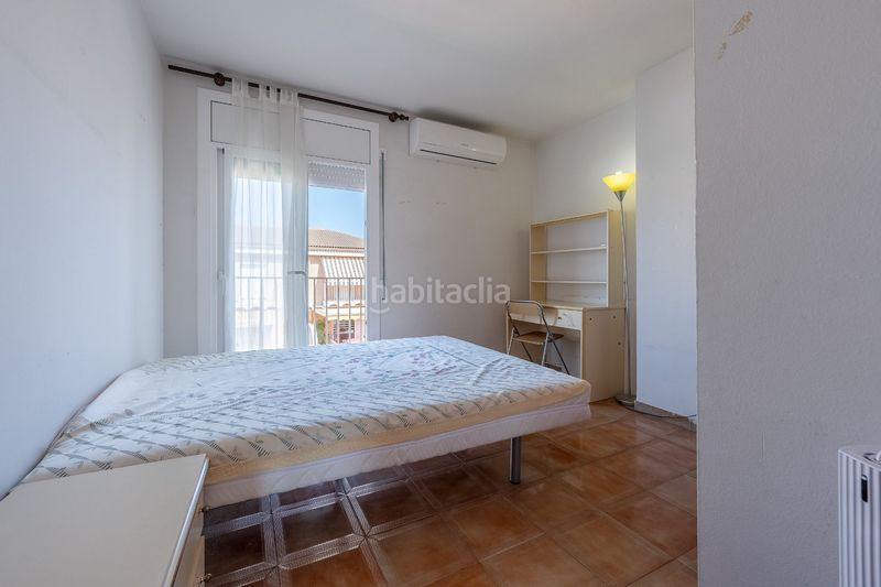 Foto 861a3bdb-543c-4a2c-a776-ea8d3d869bb4. Pis amb piscina a Calafell residencial Calafell