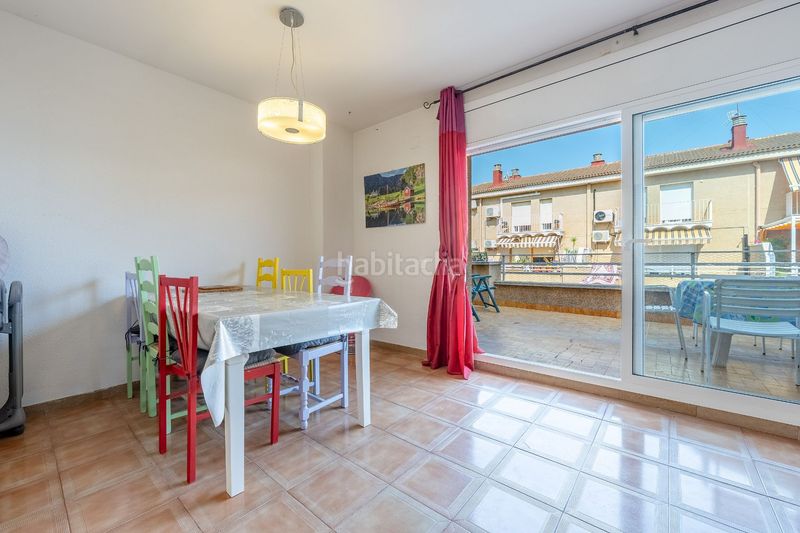 Foto c3d9e9af-65ca-4a77-97a3-258dfc1a15e4. Pis amb piscina a Calafell residencial Calafell