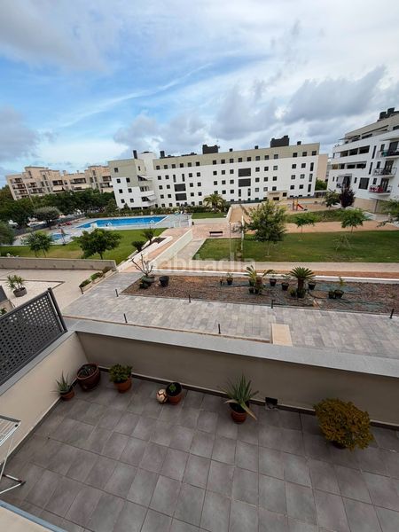 Foto 7267d78f-8a6f-4fc7-b706-3c4324de0145. Pis amb calefacció piscina a Calafell residencial Calafell