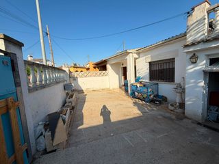 House in Albinyana. Vivienda en una sola planta para reformar