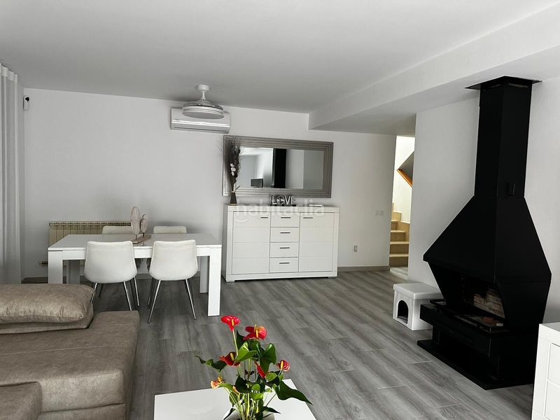 Foto b89f78d8-cef8-4d2b-be95-136f870a3f67. Casa amb calefacció piscina a Mas Mel Calafell
