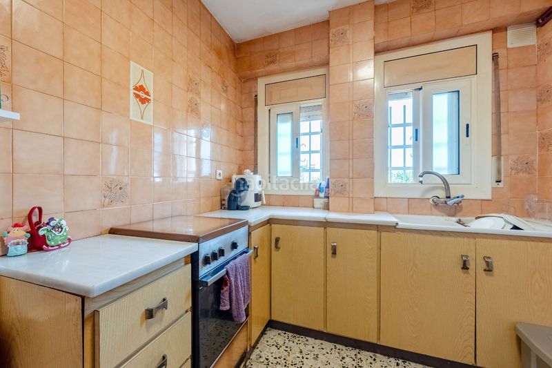 Foto a8d1ee84-30ab-4eca-beea-82e0c86a5a9a. Casa amb calefacció a Cunit residencial Cunit