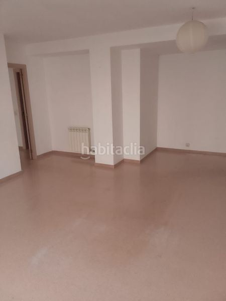 Foto 345b664c-b181-4e7f-8cdf-6ef2dc7529aa. Flat with heating in Centre Vendrell (El)