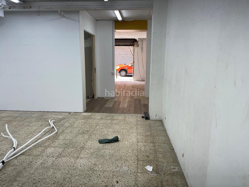 Foto 3f22cf54-cc98-40cd-a942-f6501f3d3c8f. Business premise in carrer bonavista 13 in La Gavarra Cornellà de Llobregat