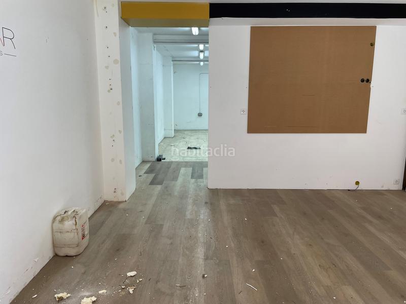 Foto eeea6682-4444-4fd4-9870-0b8a2c36dcd9. Business premise in carrer bonavista 13 in La Gavarra Cornellà de Llobregat