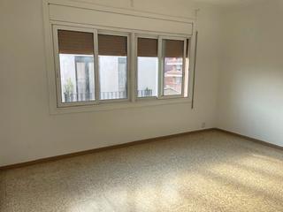 Location Appartement  Carrer de l'ametller. Piso céntrico todo exterior