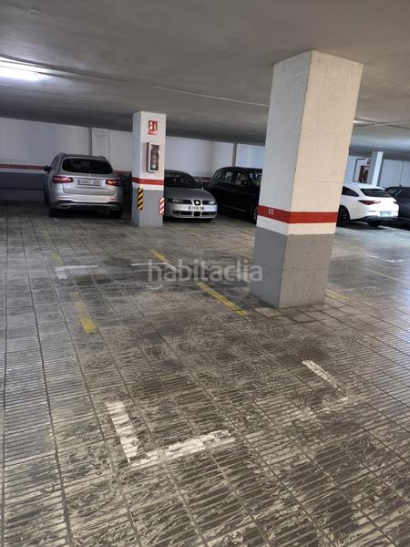 Foto ad947601-ca86-4d65-8a70-ca79832078f7. Car parking in L´Antiga Esquerra de l´Eixample Barcelona