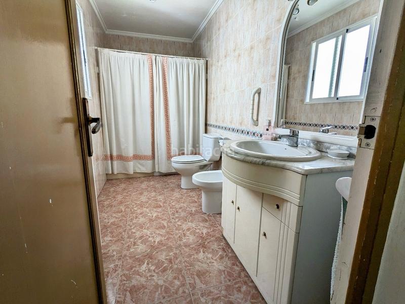 Foto 13b49a4c-d7d7-4ad0-af01-dd2ecb30baf5. Casa con parcheggio in Pueblo Guardamar del Segura