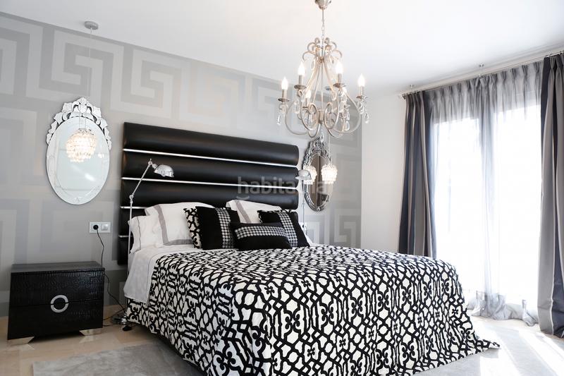 Foto b0e54ea0-7915-4864-9fbb-613b8d1da4d2. Chalet con piscina in Cala Advocat-Baladrar Benissa